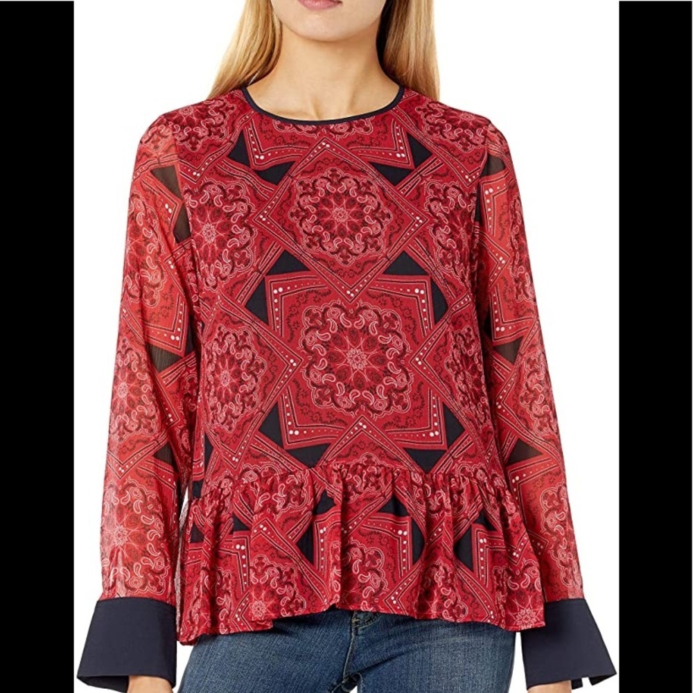 NWT Tommy Hilfiger Printed Longsleeve Peplum Top